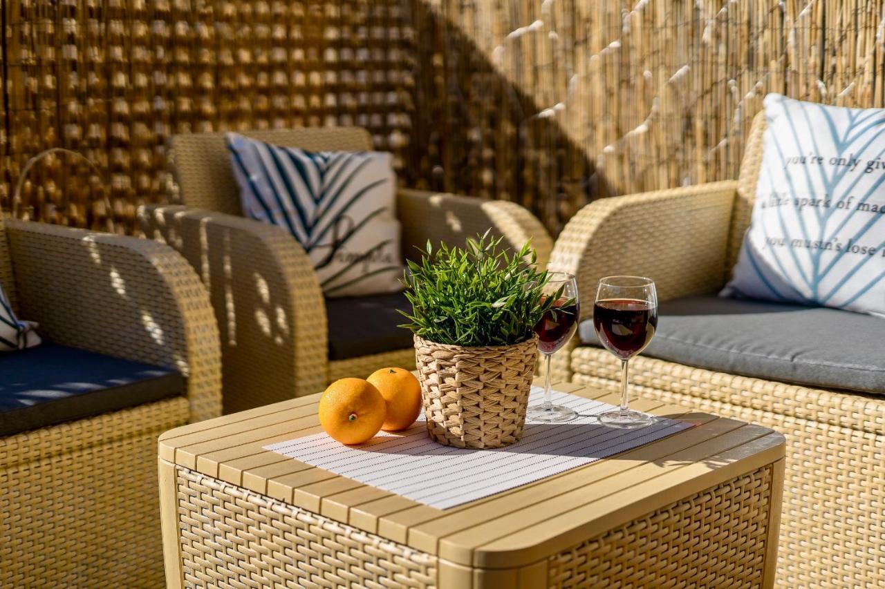 Black Beach Luxury Vacation House Puerto de Santiago  Ngoại thất bức ảnh